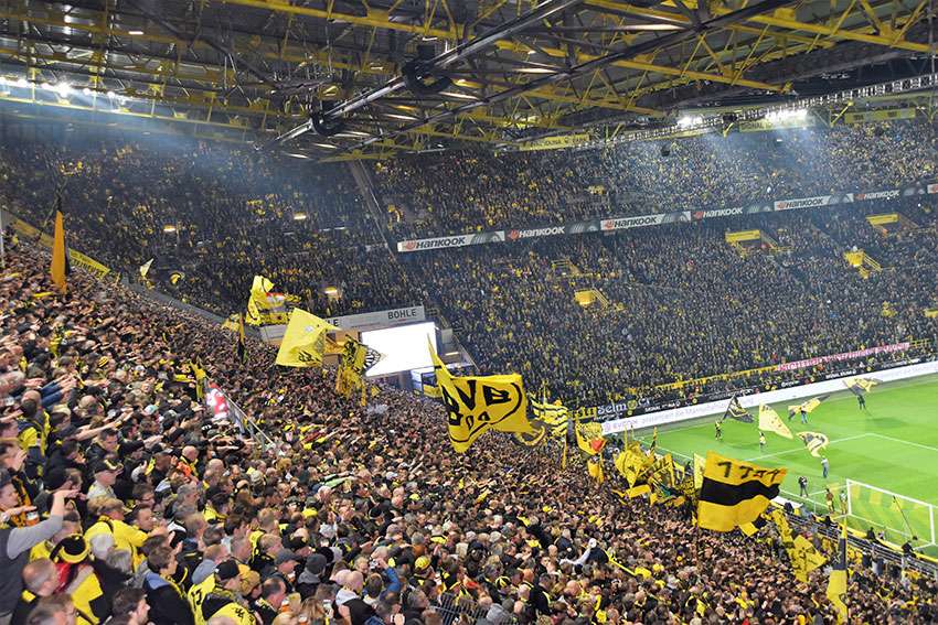 dortmund-bvb-stadion-sprueche-zitate-stadt leidenschaftliche Dortmund Sprüche und Zitate für Fußballfans